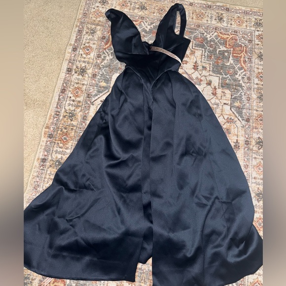 House of CB Paloma Maxi Dress NWT - Picture 2 of 4